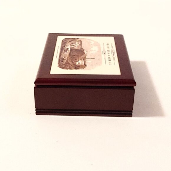 ATTRACTIVE Proctor & Gamble Employee Storage Box Jewelry Box 175th Anniversary - Picture 7 of 10